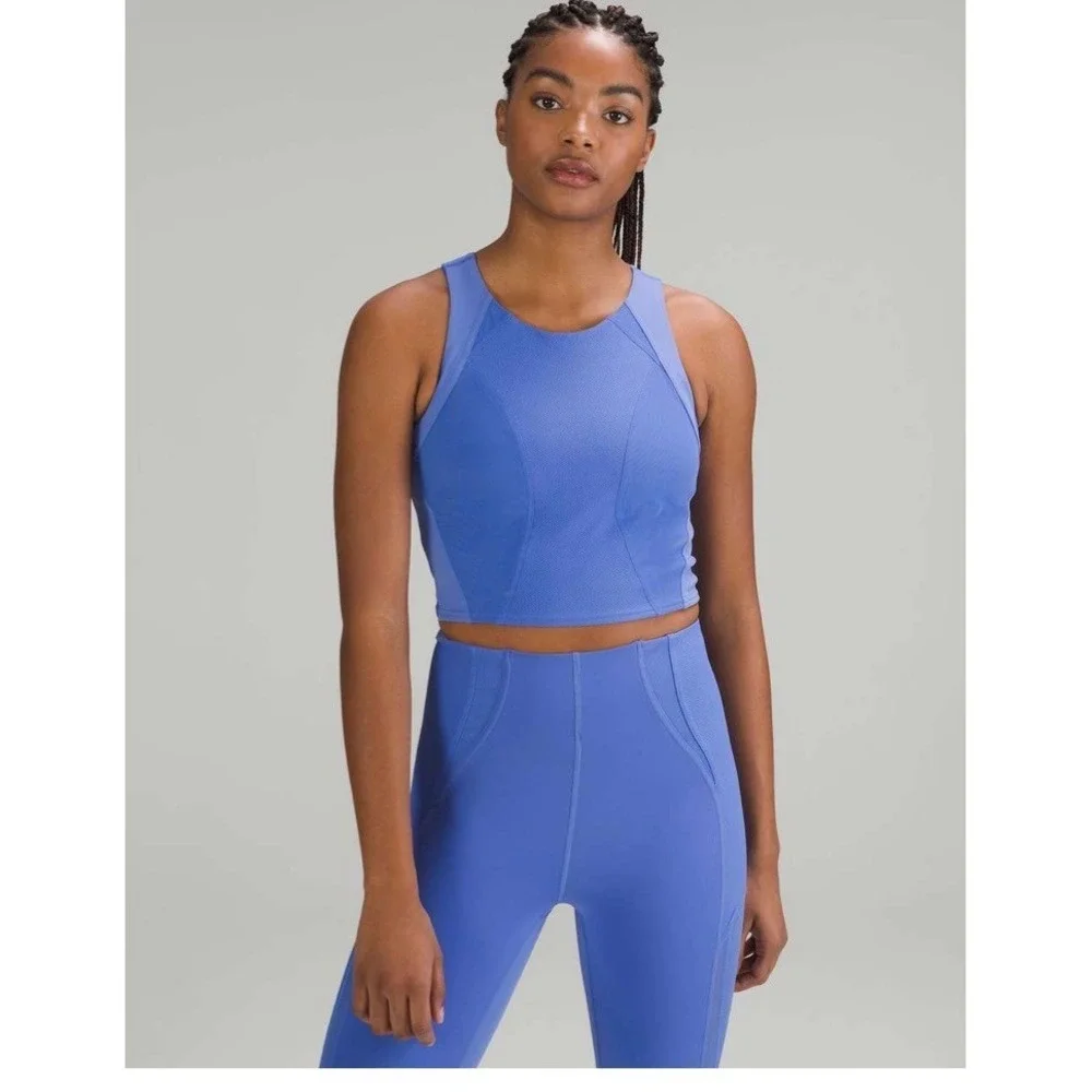 Lululemon Women's Mesh Panelled Training Shelf Tank Top Blue Sz 6